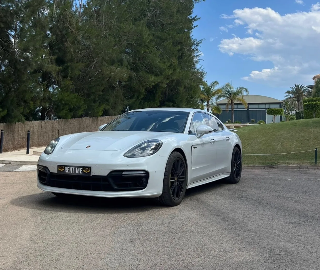 Porsche Taycan 4S