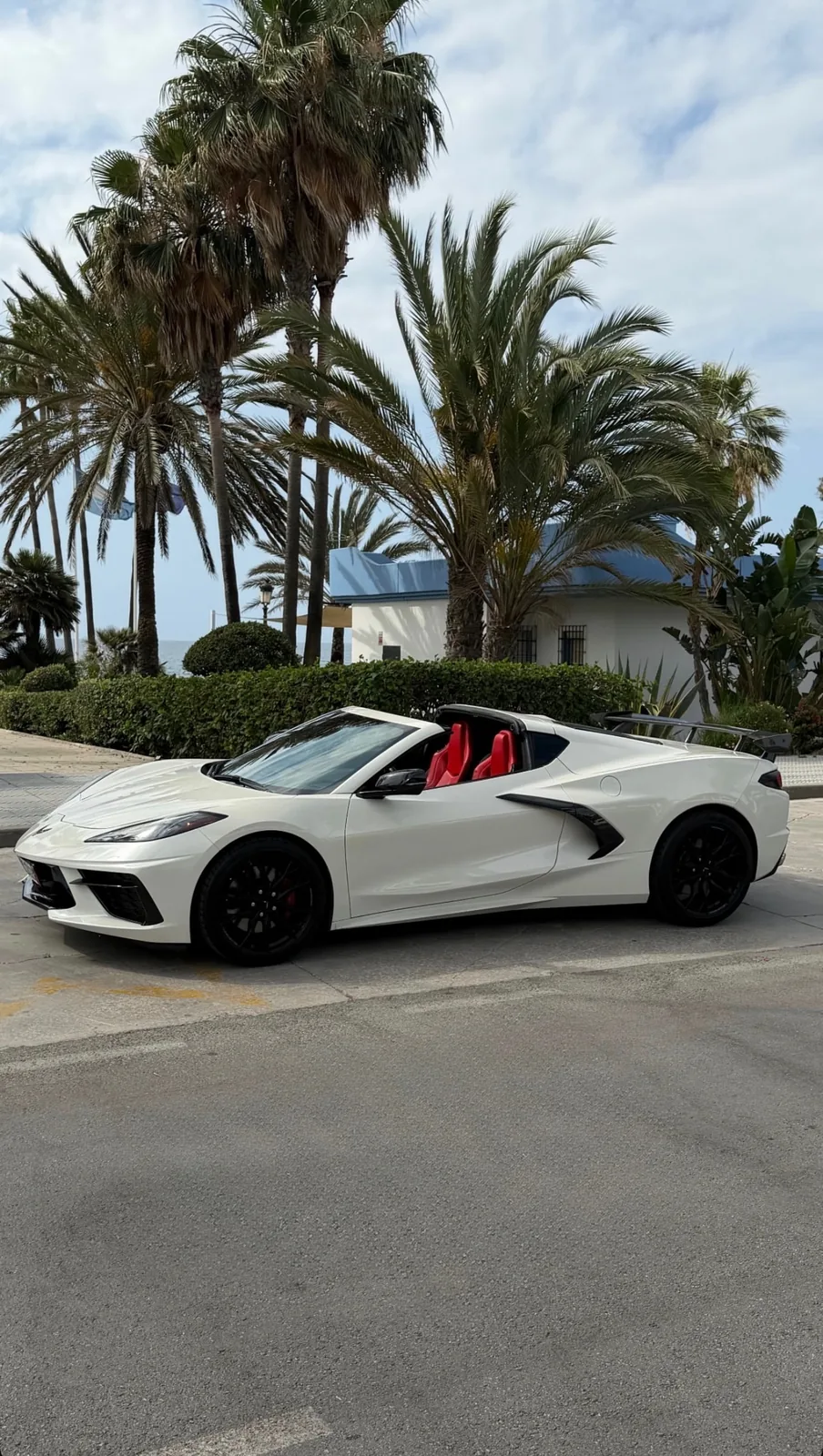 Chevrolet Corvette Stingray C8 — 2