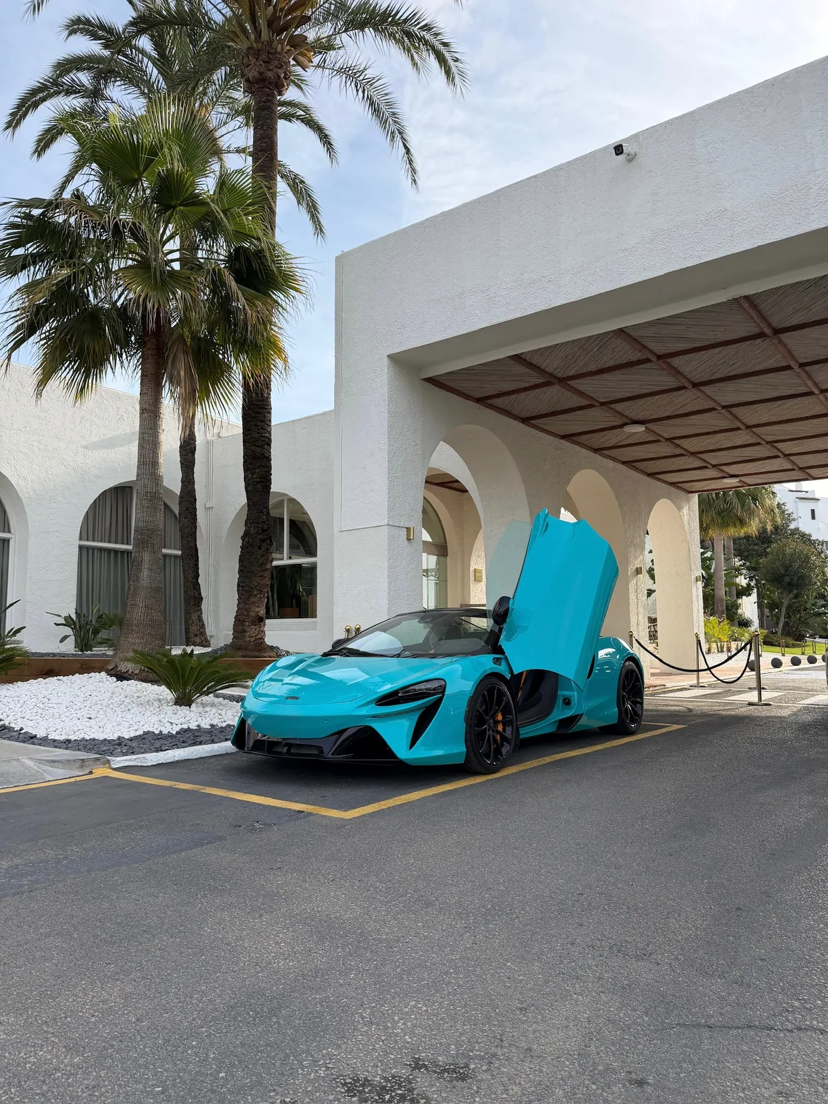 McLaren Artura Spider — 4