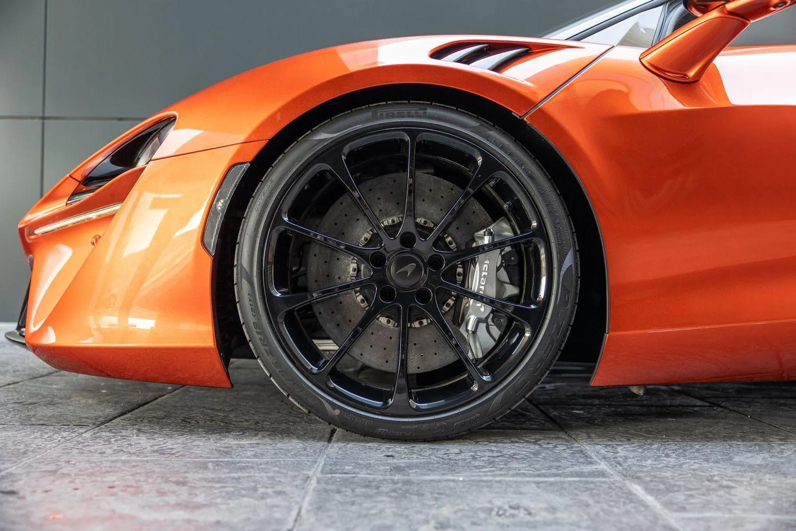 McLaren Artura Spider — 3